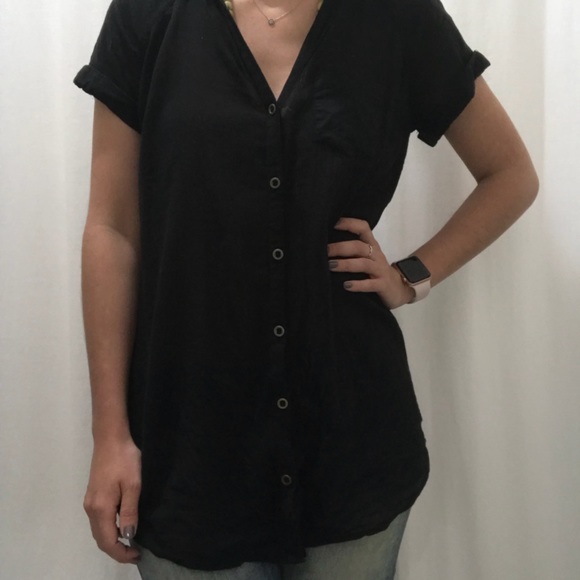 Anthropology hei hei semi shear button down size S - Picture 6 of 6